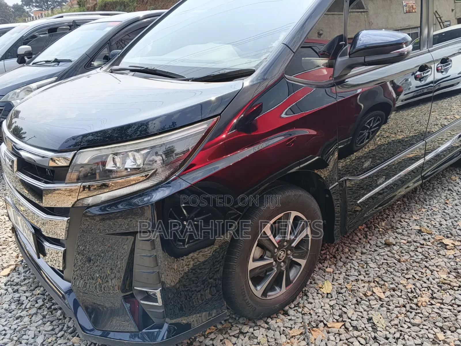Toyota Noah 2017 Black
