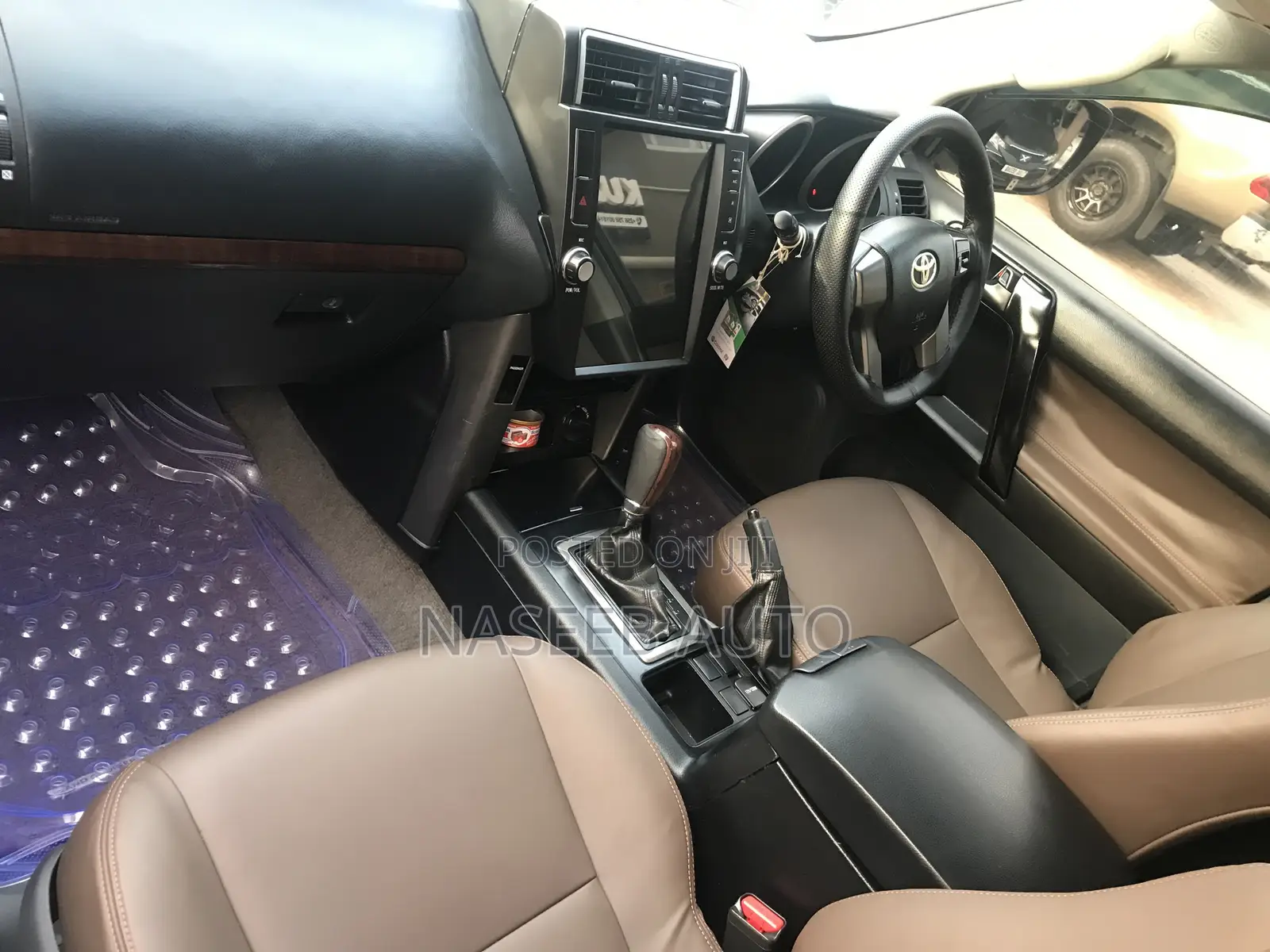 Toyota Land Cruiser Prado 2012 Black