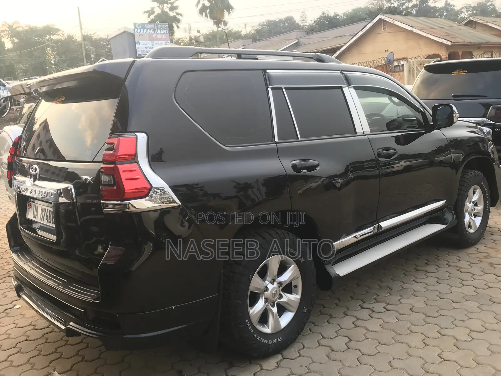 Toyota Land Cruiser Prado 2012 Black