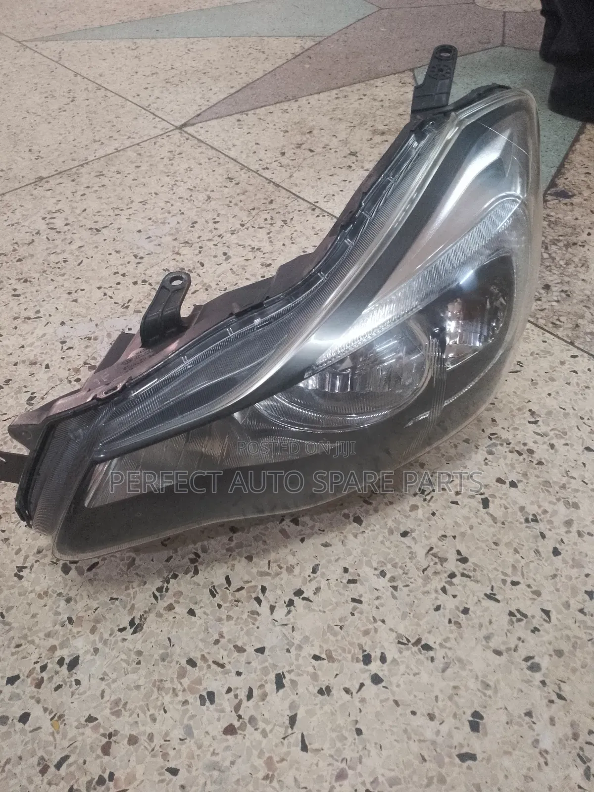 Headlights for Subaru Impreza Xv in Stock Original Japan