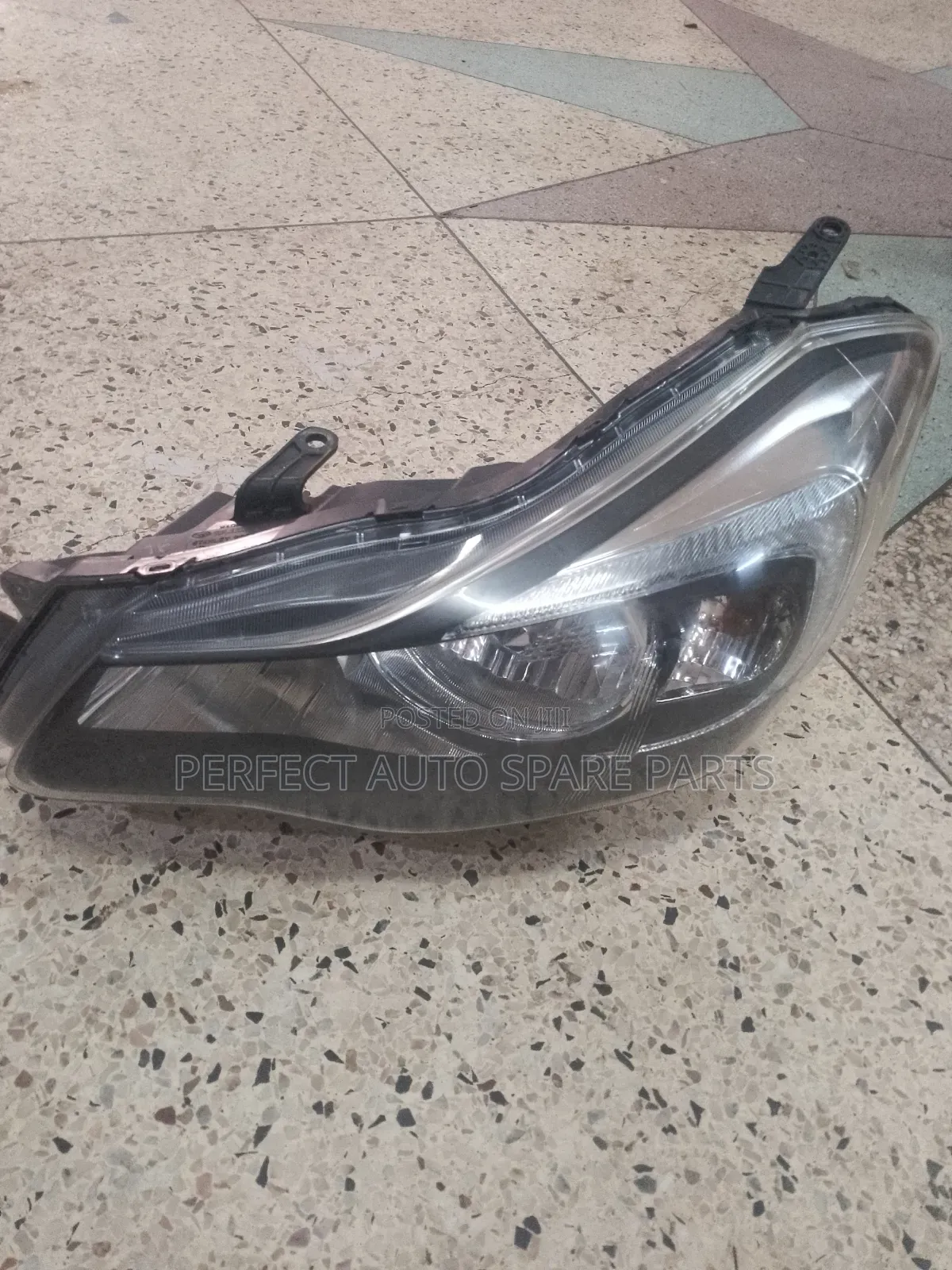 Headlights for Subaru Impreza Xv in Stock Original Japan