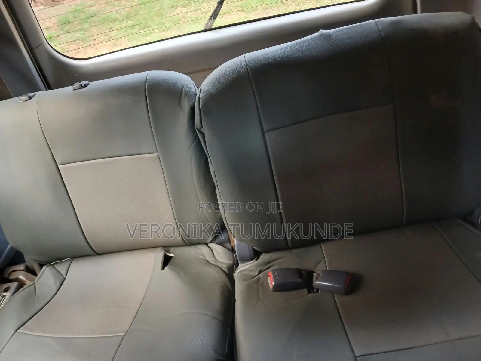 Toyota Noah 2.0 FWD (8 Seater) 2001 Silver