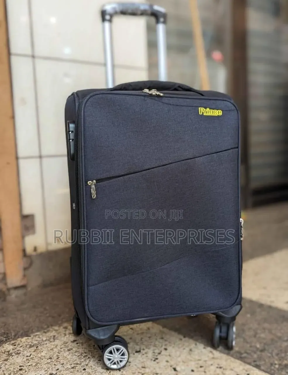 Black Soft-Side Fabric Spinner Suitcases