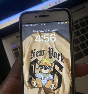 Apple iPhone 8 64 GB White