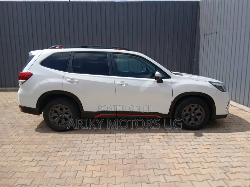 Subaru Forester 2.5i Premium AWD 2018 White