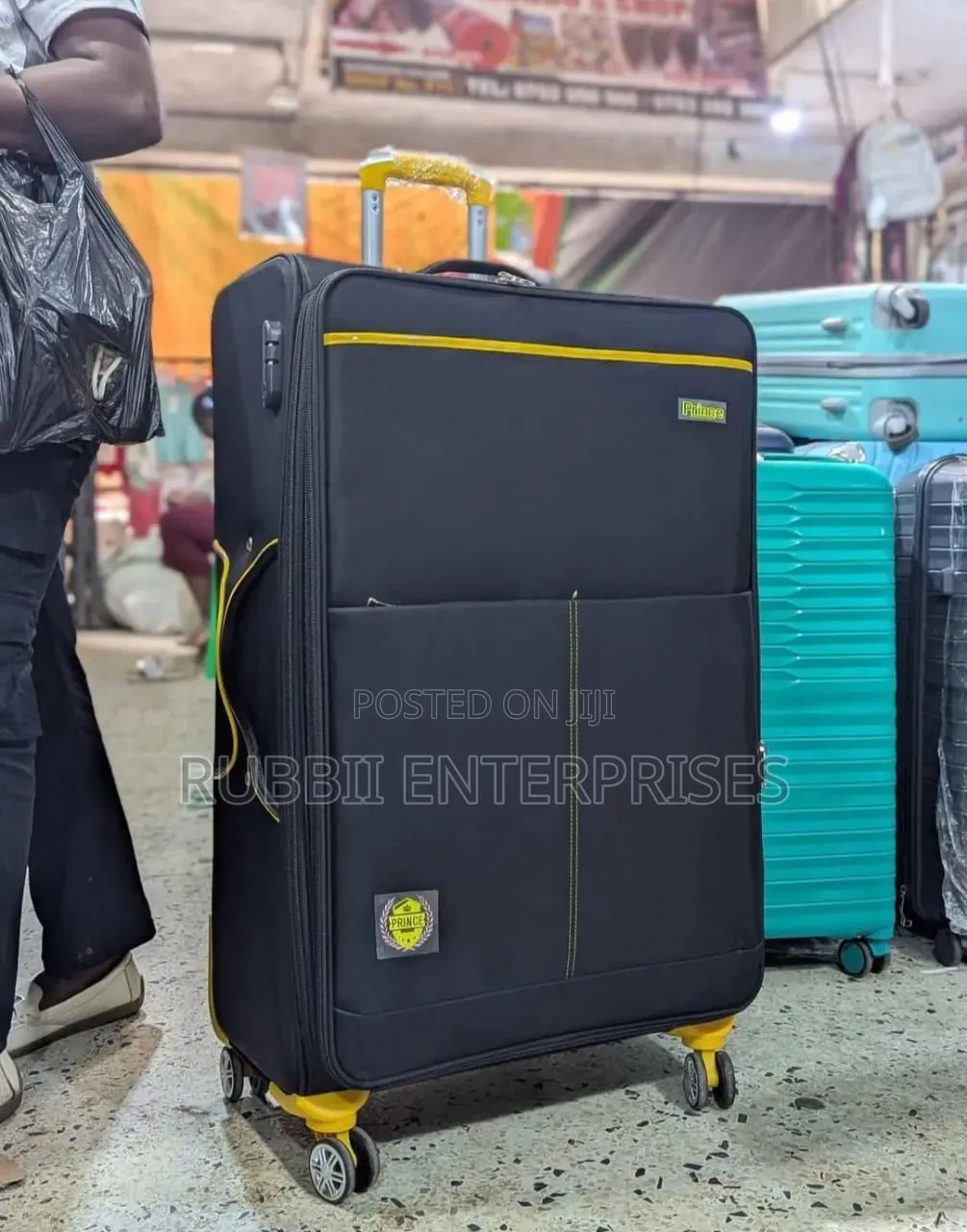 Prince Large-Scale Black and Yellow Fabric Spinner Suitcase