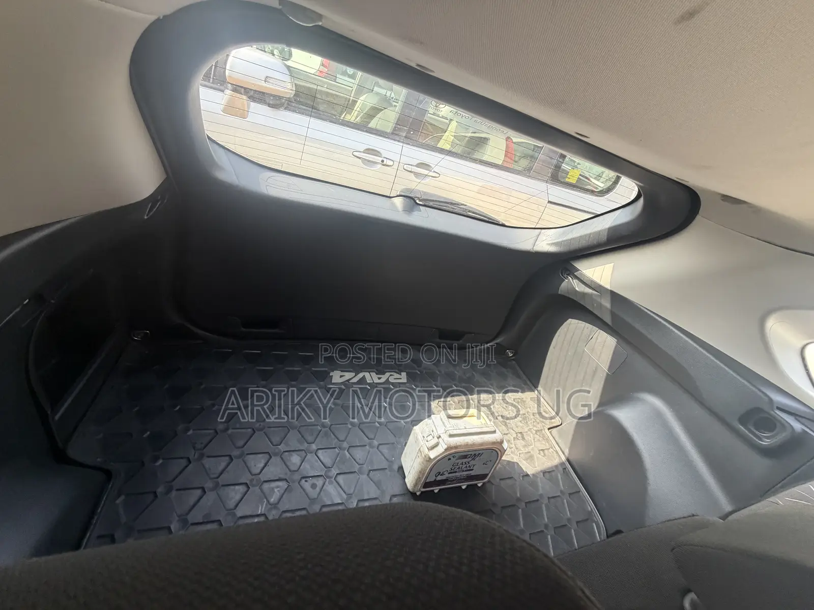 Toyota RAV4 2020 White