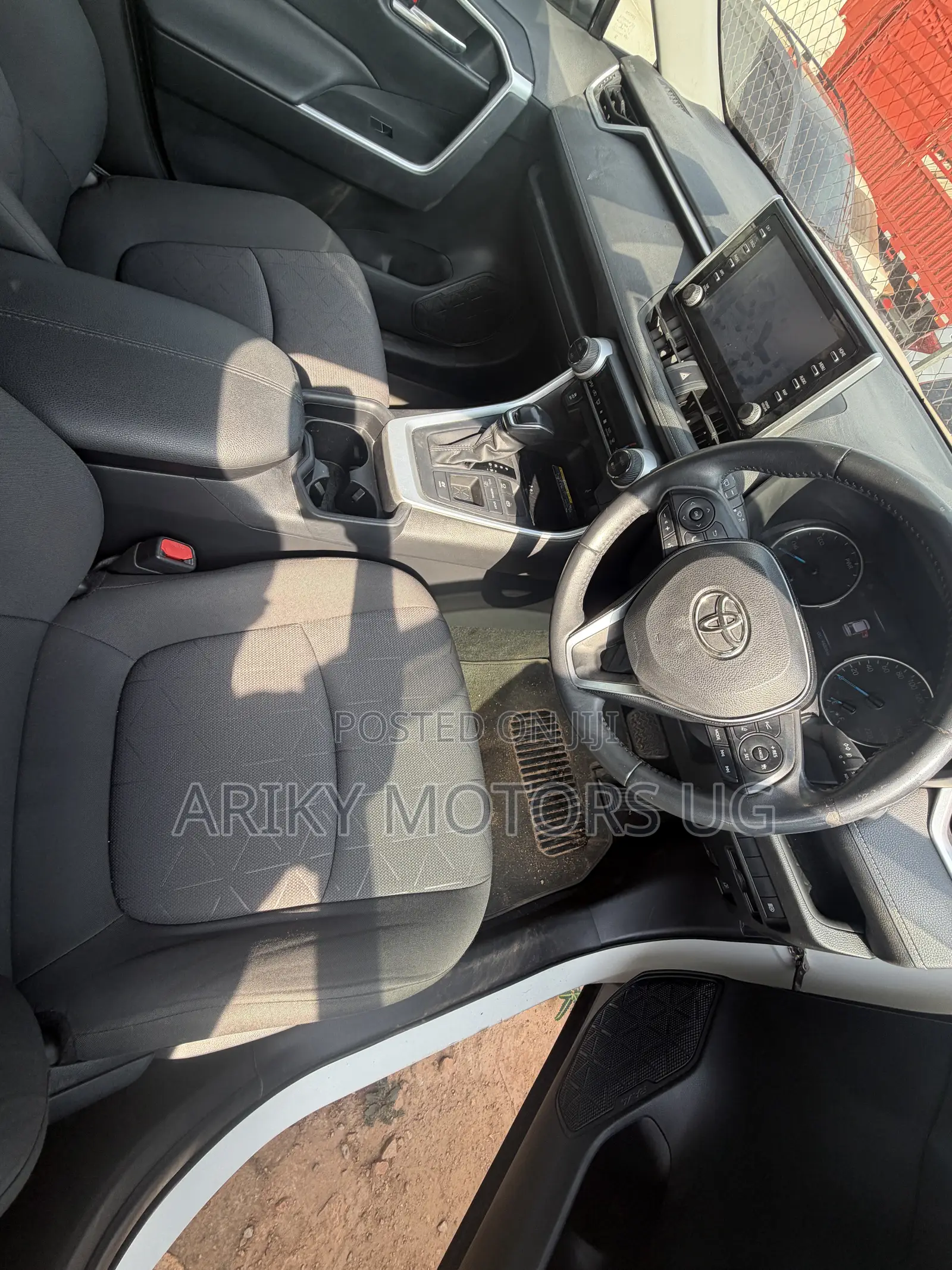 Toyota RAV4 2020 White