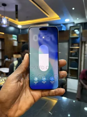 Apple iPhone 15 Pro Max 256 GB