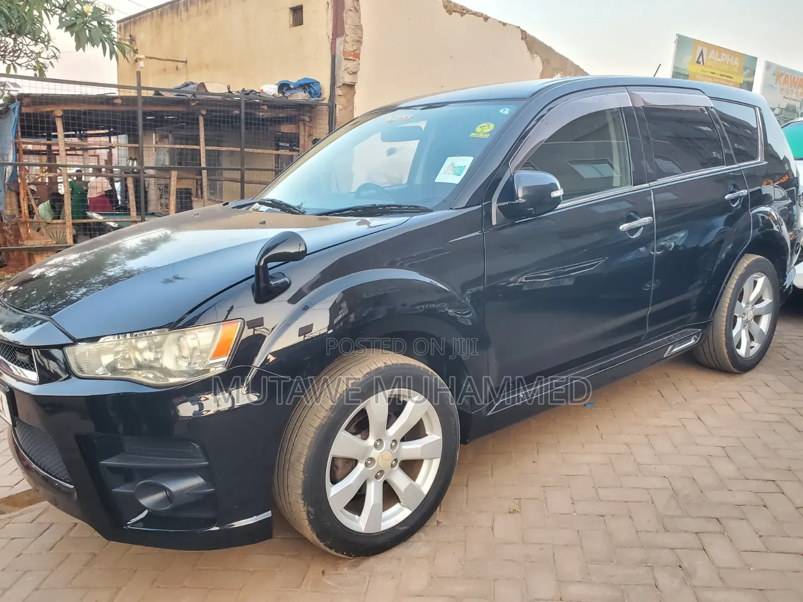 Mitsubishi Outlander 2011 Black