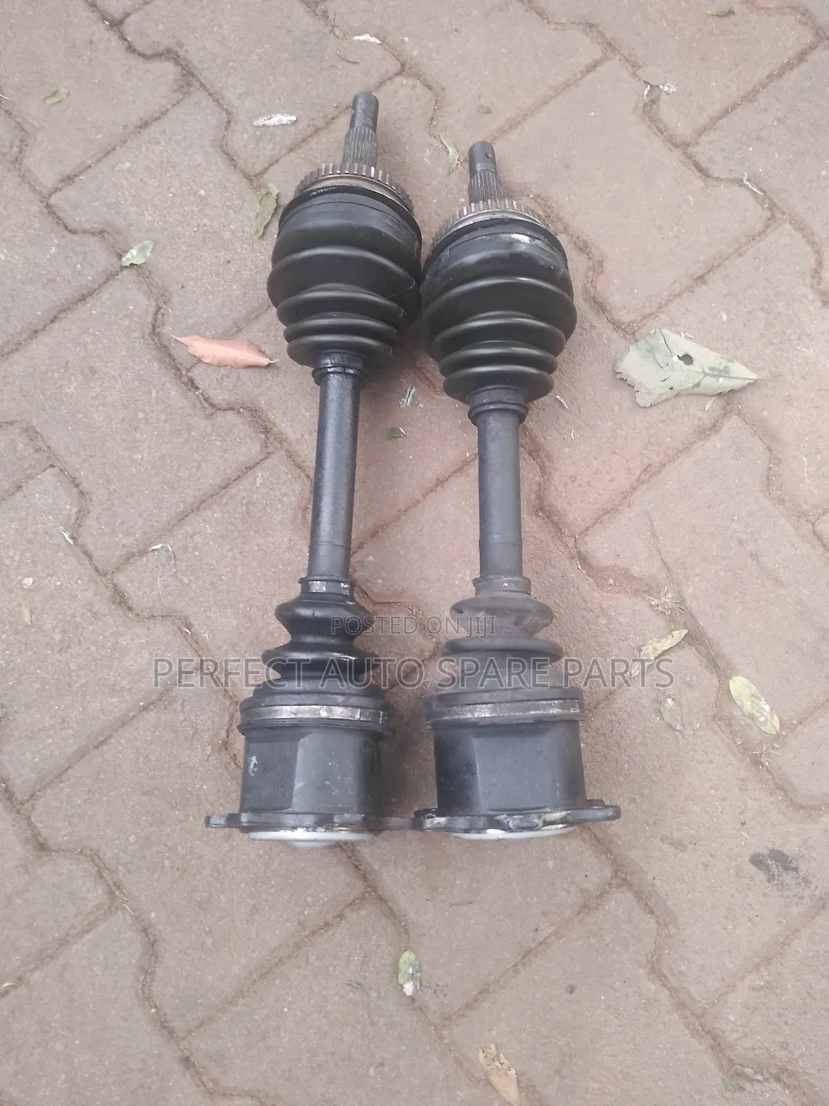 Driving Shafts for Toyota Land Cruiser TX in Stock Original Japan