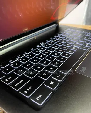 New Laptop MSI GS65 Stealth Thin 8RE 16GB Intel Core i7 SSD 512GB