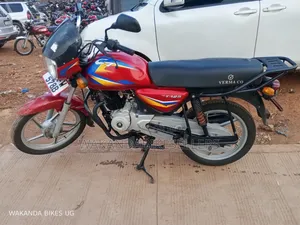Bajaj Boxer 125 2023 Red