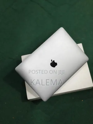 New Laptop Apple MacBook Air 8GB Apple M1 SSD 256GB