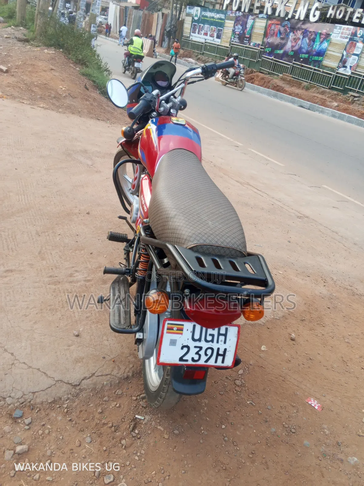 Bajaj CT 125X 2024 Red