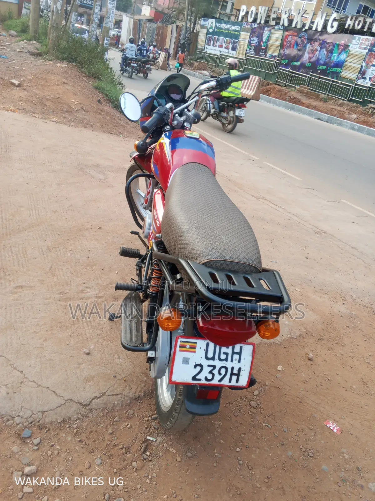 Bajaj CT 125X 2024 Red