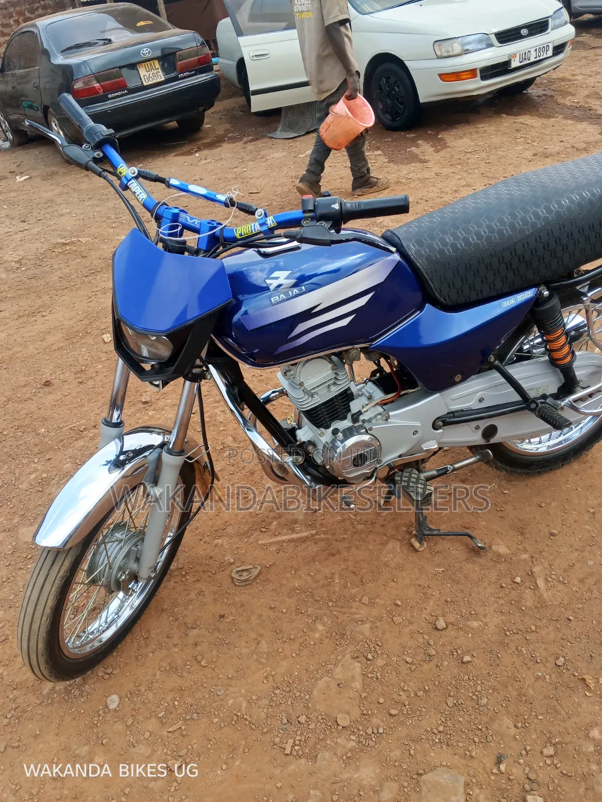 Bajaj Boxer 100 2019 Blue
