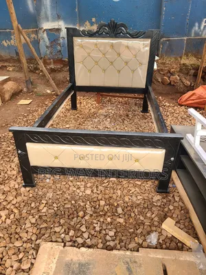 Bedroom 4by6 Leather Bed
