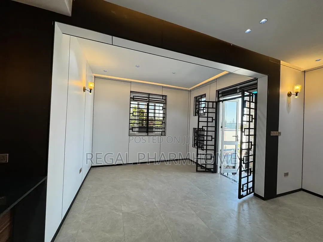 4bdrm Bungalow in Nalaya, Central Division for rent