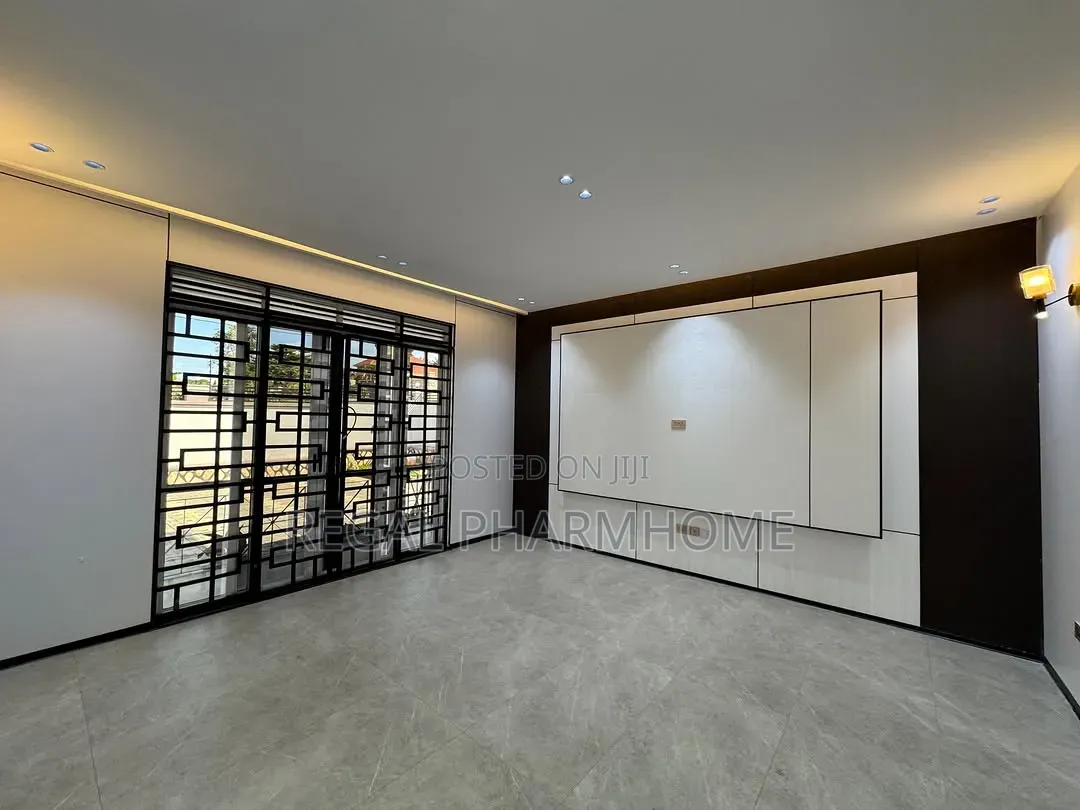 4bdrm Bungalow in Nalaya, Central Division for rent
