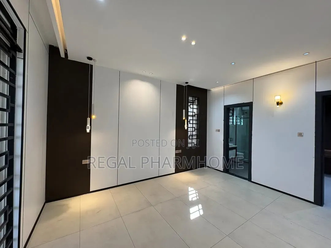 4bdrm Bungalow in Nalaya, Central Division for rent