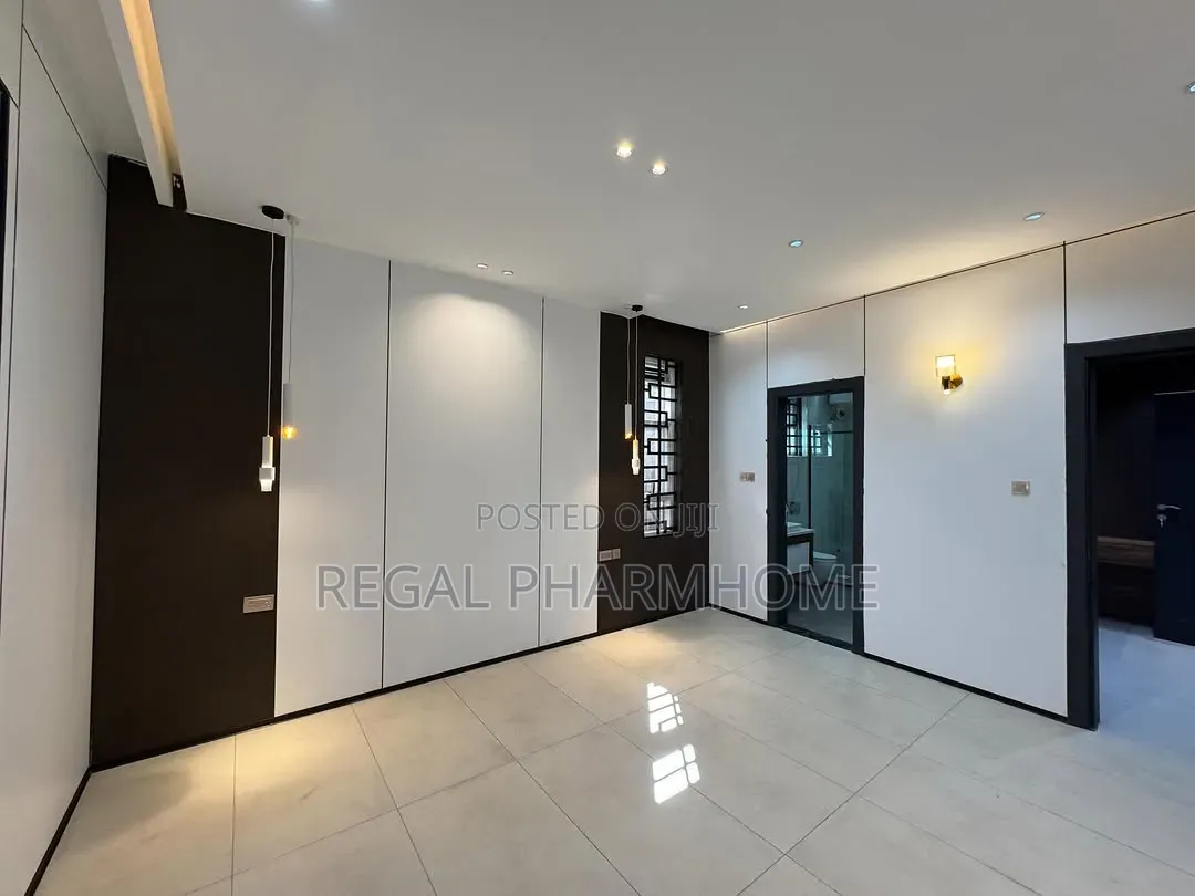 4bdrm Bungalow in Nalaya, Central Division for rent