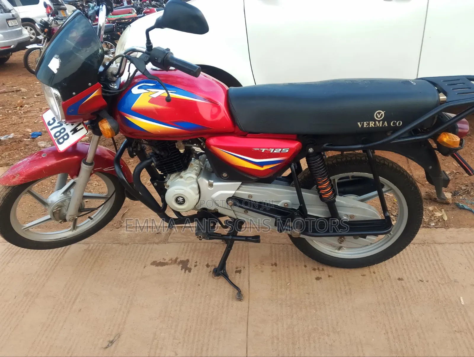 Bajaj Boxer 125 2023 Red