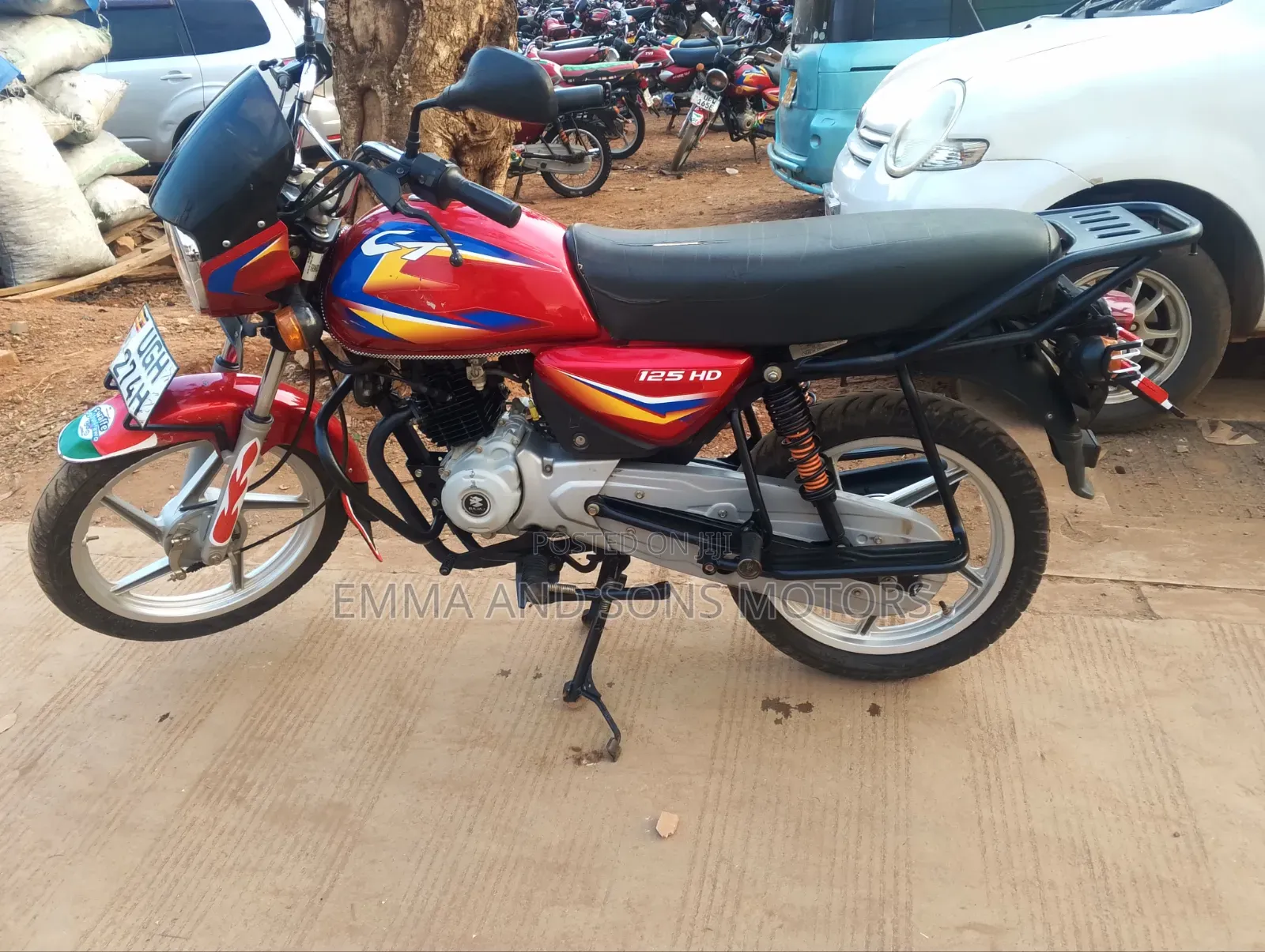 Bajaj Boxer 125 2024 Red
