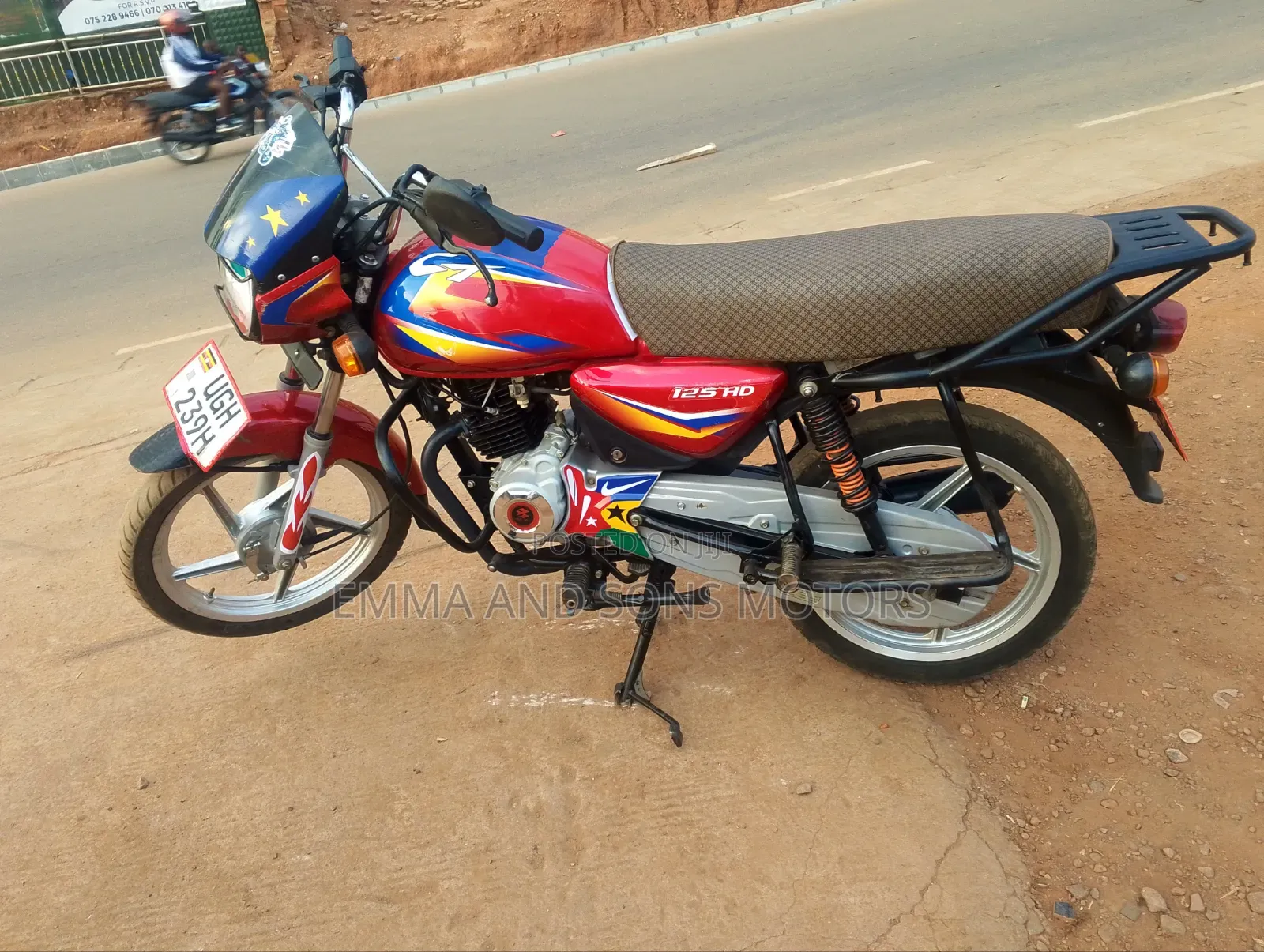 Bajaj Boxer 125 2024 Red