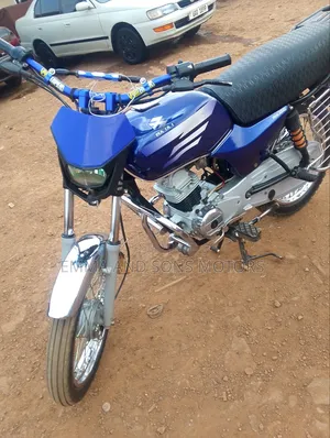 Bajaj Boxer 125 2018 Blue