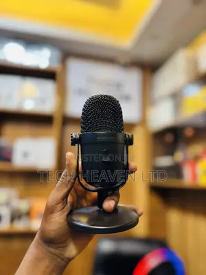Gaming Microphone With Noise Cancellation Mute Button