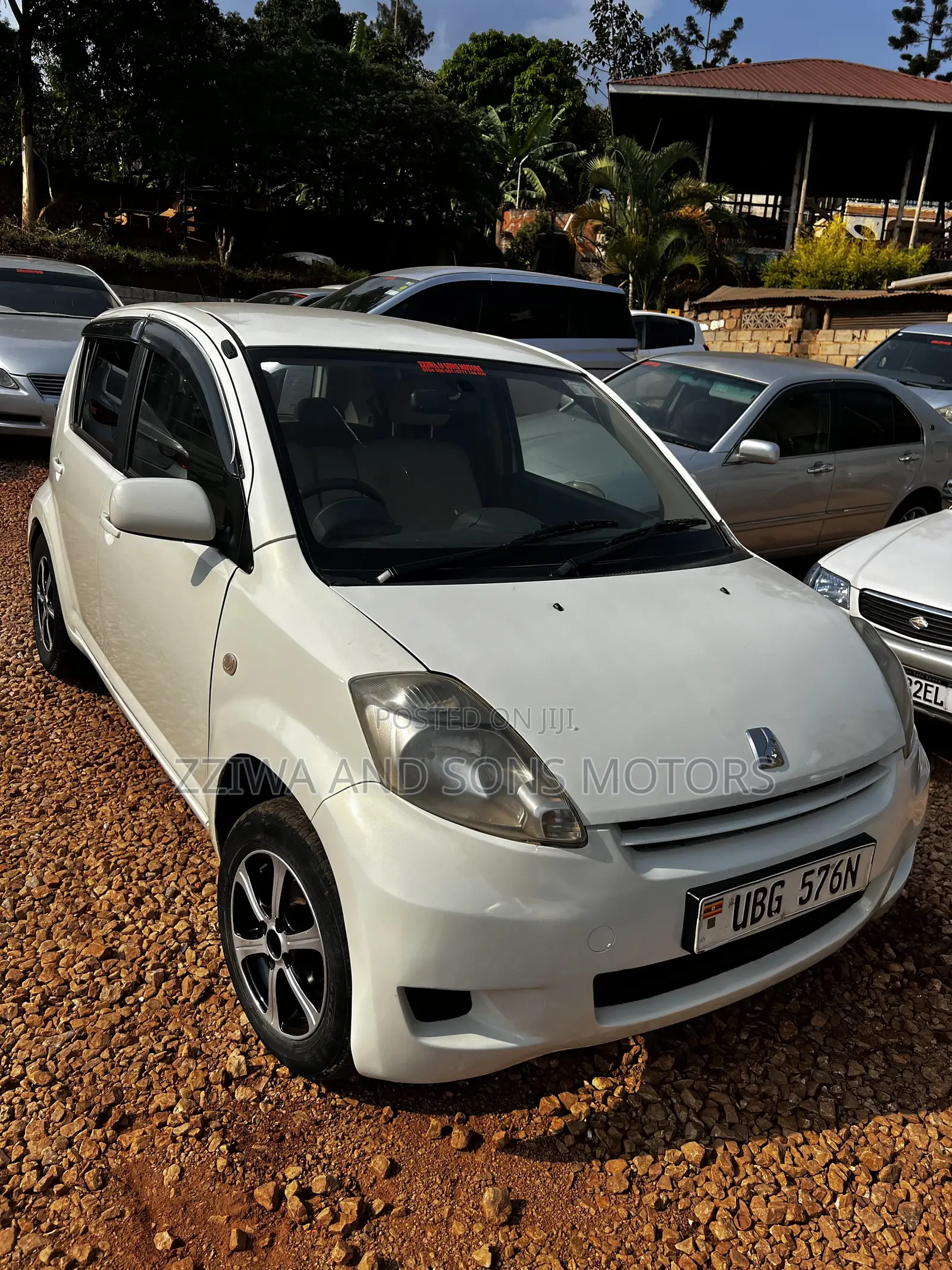 Toyota Passo 1.0 FWD 2010 White