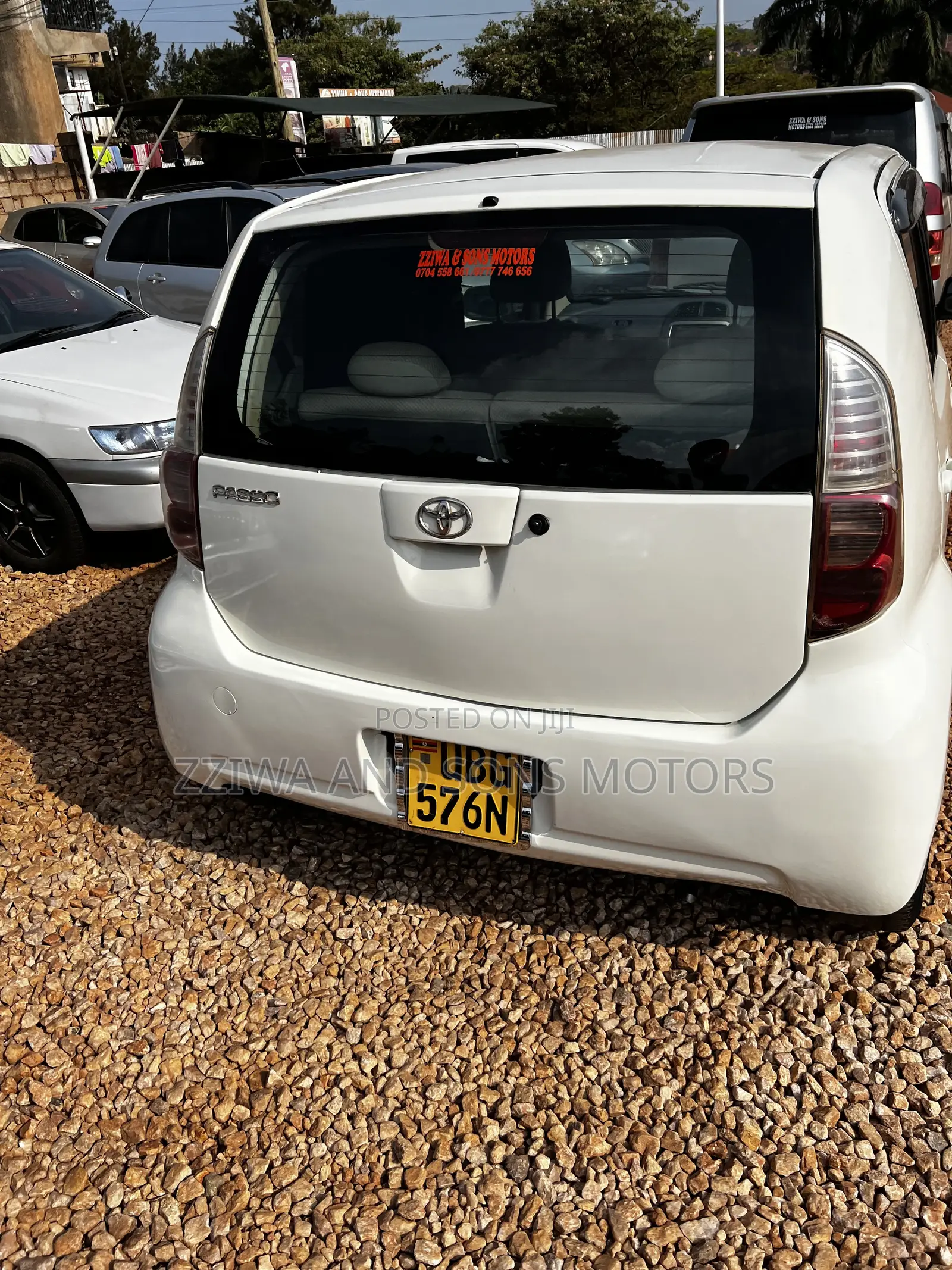Toyota Passo 1.0 FWD 2010 White