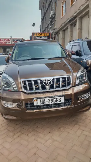 Toyota Land Cruiser Prado 2005 Brown