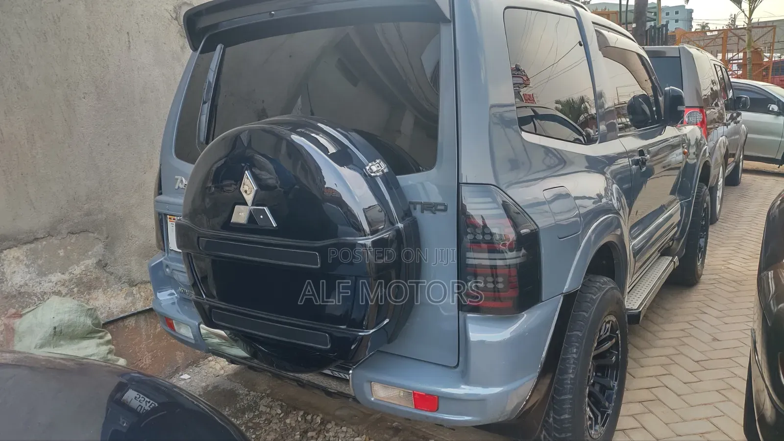 Mitsubishi Pajero 2007 Gray