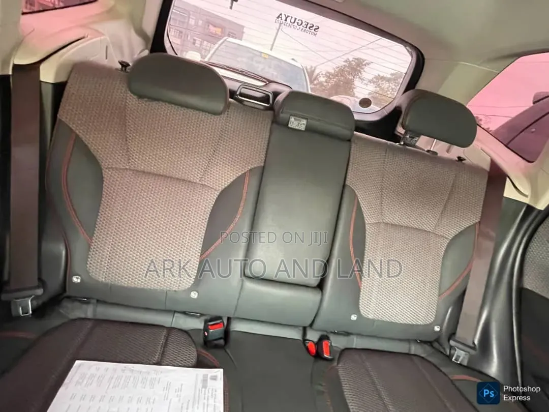 Subaru Forester 2019 Gray