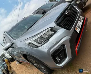 Subaru Forester 2019 Gray
