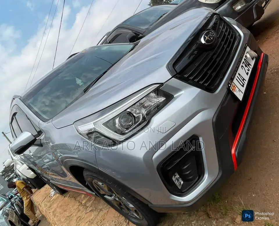 Subaru Forester 2019 Gray
