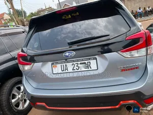 Subaru Forester 2019 Gray