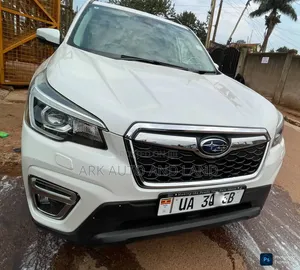 Subaru Forester 2018 White