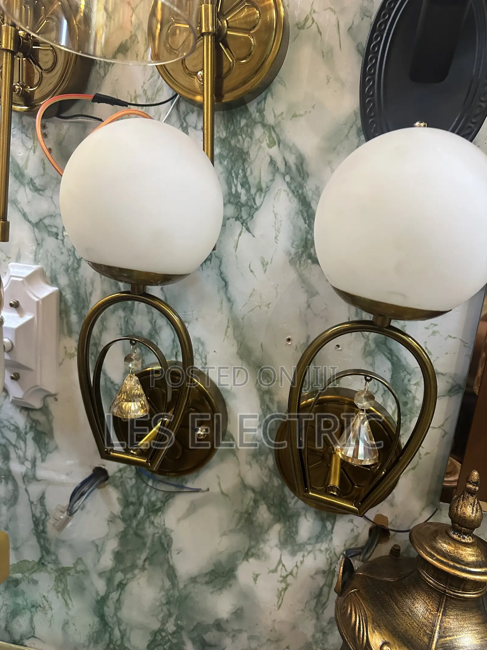 Wall Bracket Globe White