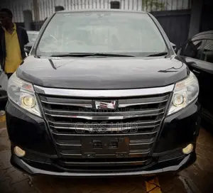 Toyota Noah 2.0 AWD (7 Seater) 2017 Black