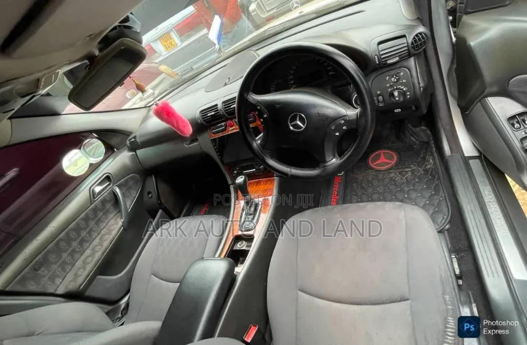 Mercedes-Benz C200 2002 Silver