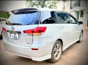 Toyota Wish 2009 Silver
