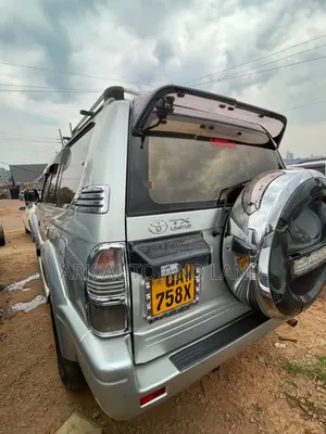 Toyota Land Cruiser Prado 2000 Silver