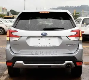 Subaru Forester 2.0XT Premium AWD 2018 Silver
