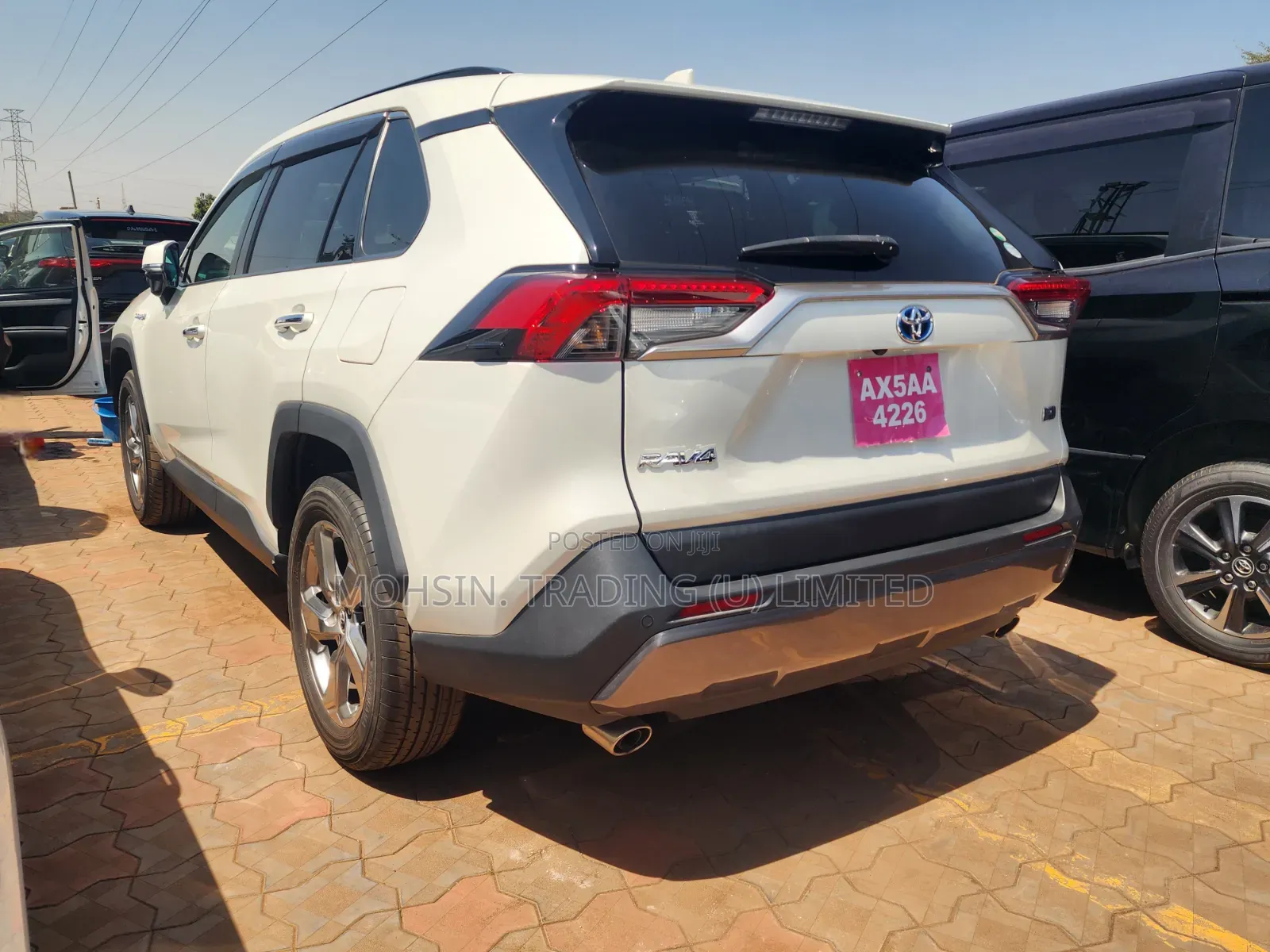 Toyota RAV4 2020 White
