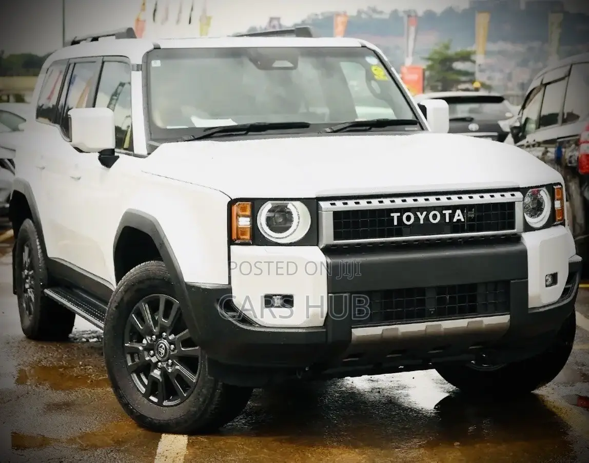 Toyota Land Cruiser Prado 2.4 Petrol 2024 White
