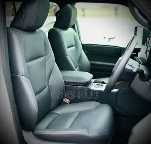 Toyota Land Cruiser Prado 2.4 Petrol 2024 White