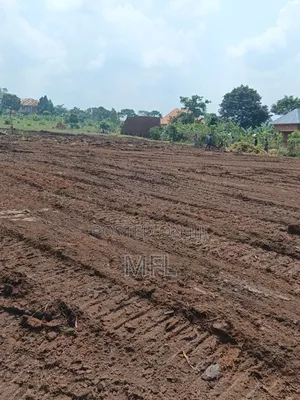Gobero Luwano Plots With Land Title